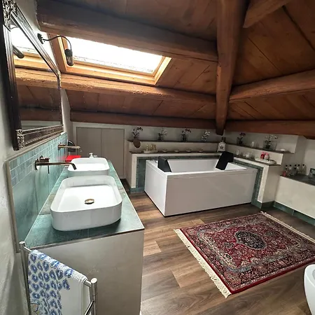 Florinella Apartment