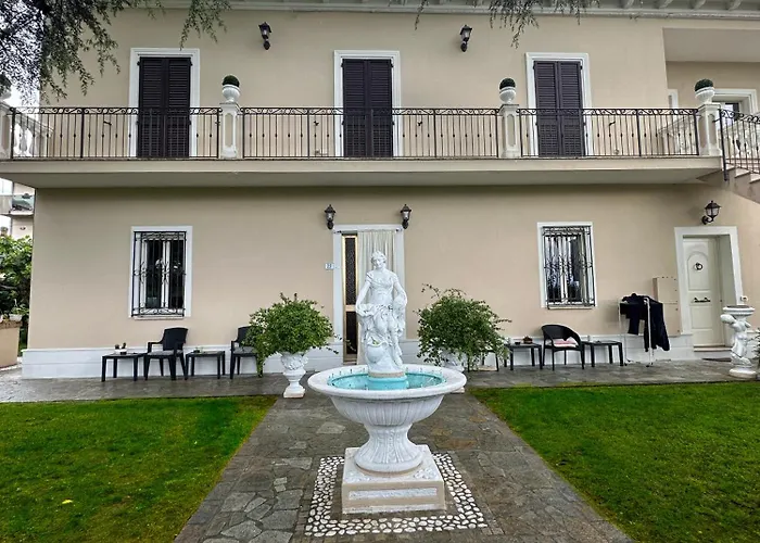 Florinella Apartman *